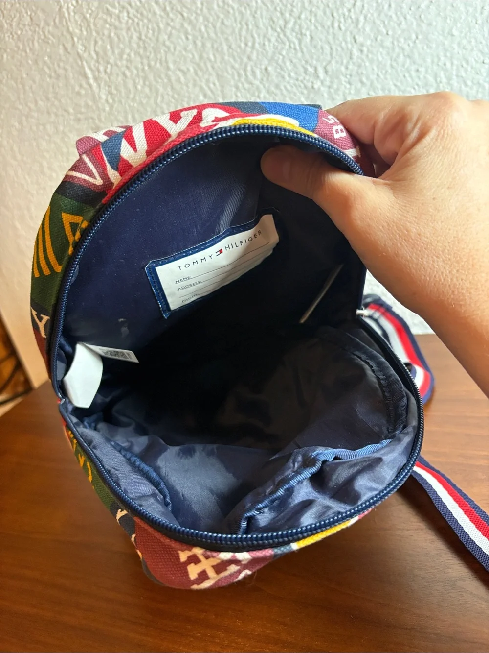 Vintage 1985 Tommy Hilfiger NYC Pennant-Print Sling Backpack